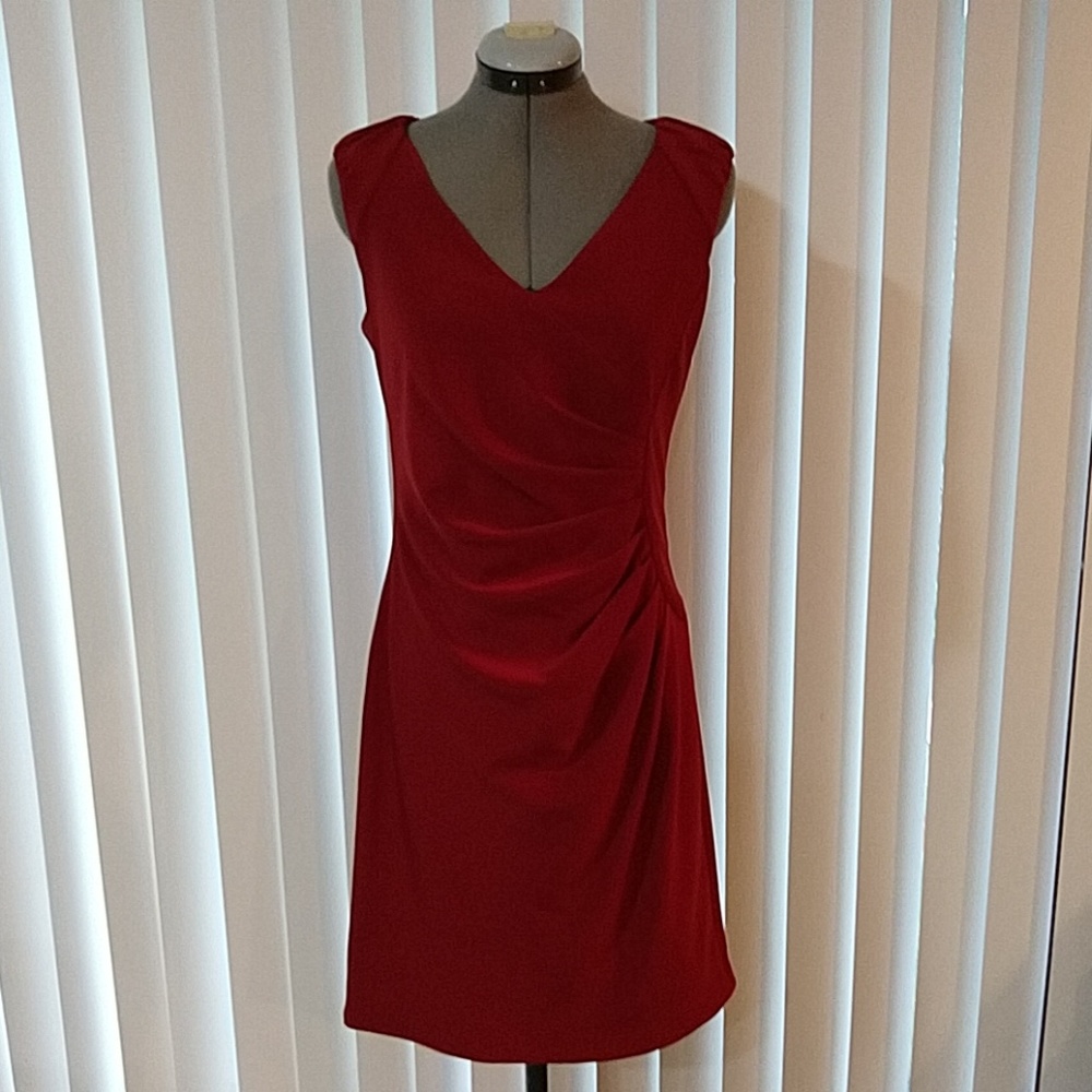 Adrianna Pappel cocktail dress